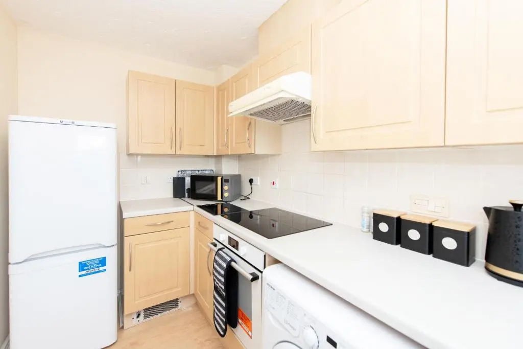 Escape The Matrix - 2 Bed Flat in City Centre