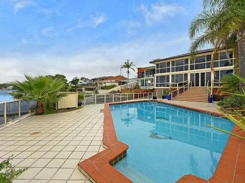 Toukley Waterfront House