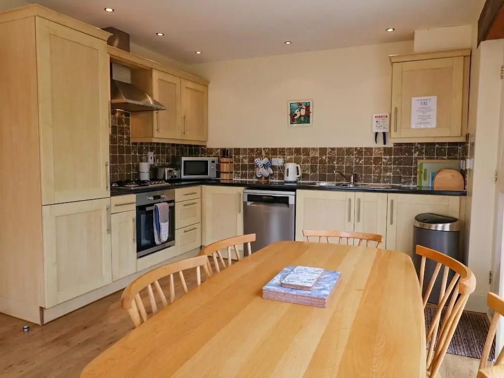 3 Coach House Mews