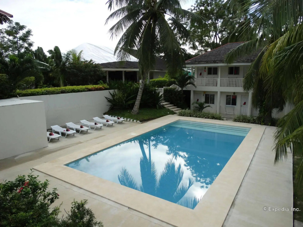 Momo Beach House