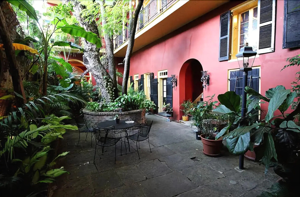 The Olivier House Hotel