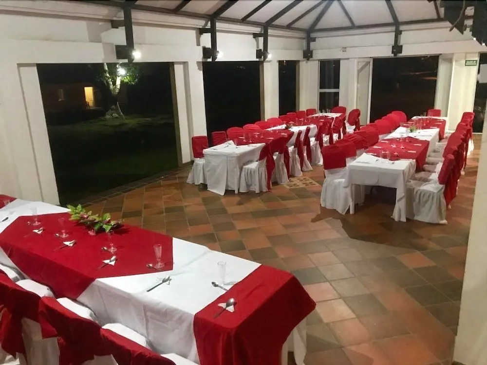 Hotel Campestre San Manuel