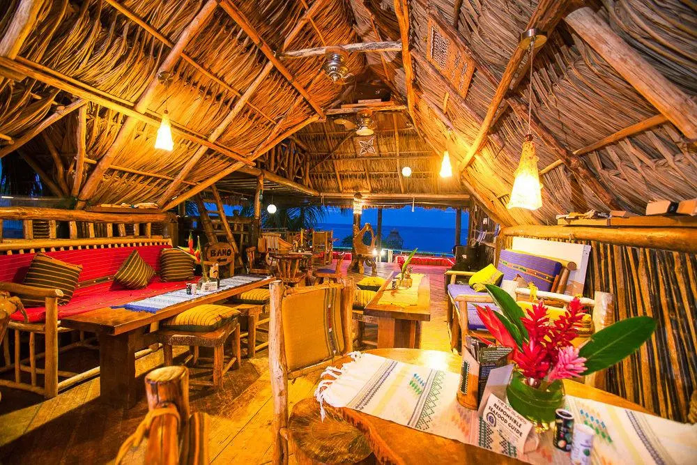 Tranquilseas Eco-Lodge And Diving Center