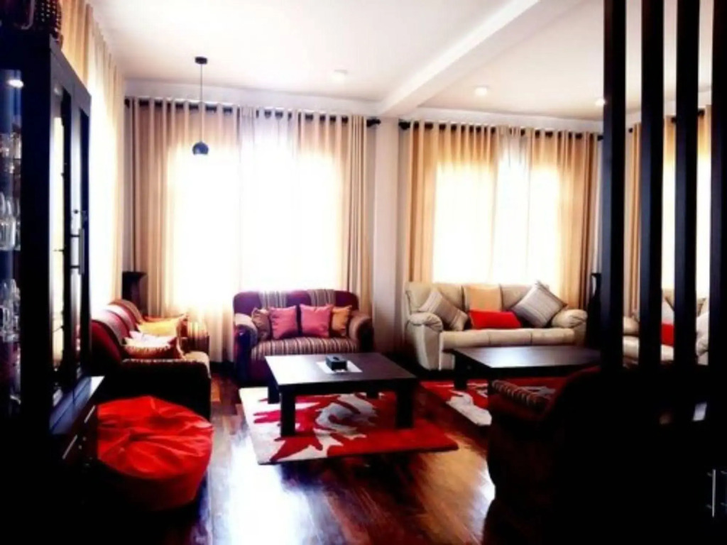 Glory Bush Boutique Villa