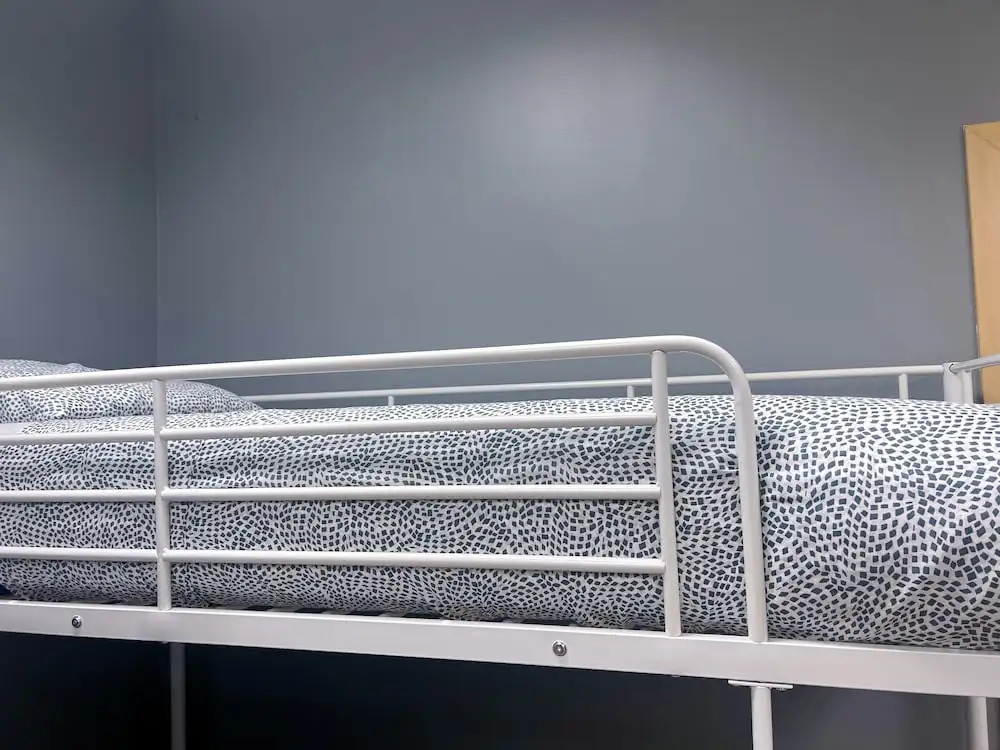 Hostel Acacias