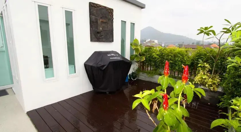 Kamala pool Villa