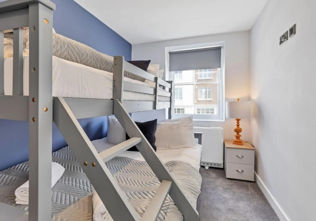 Right On : Bright On Apartment 1F - City Centre Luxury Apartments