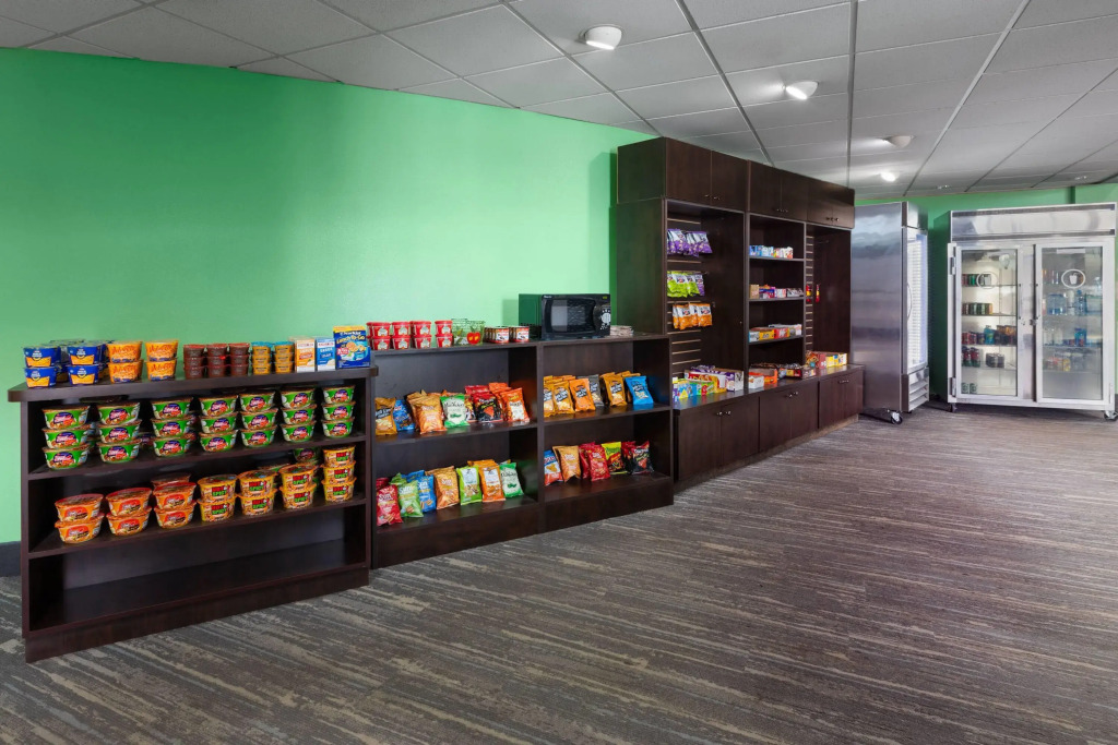 Wyndham Garden Detroit Metro Airport