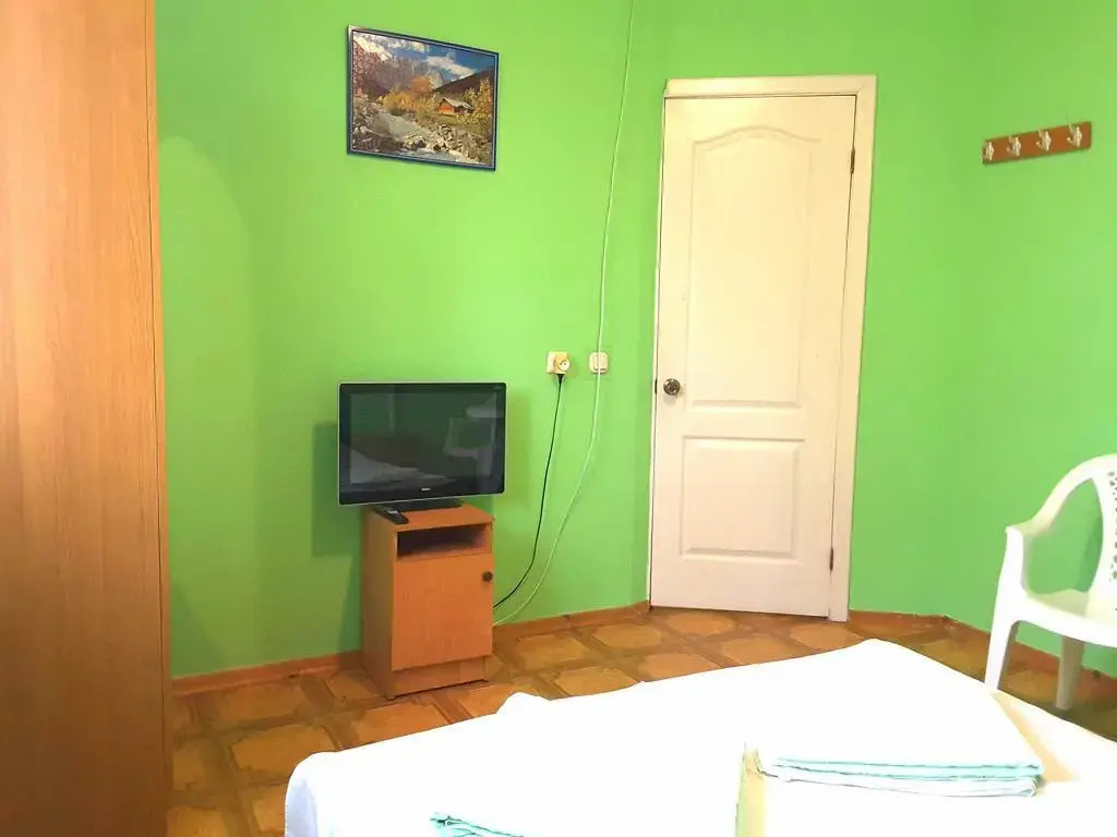 Guest House on Pravoslavnaya 20 B