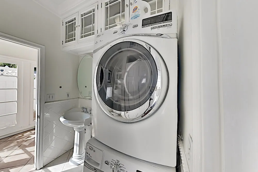 130wfigu 2 Bedroom Home