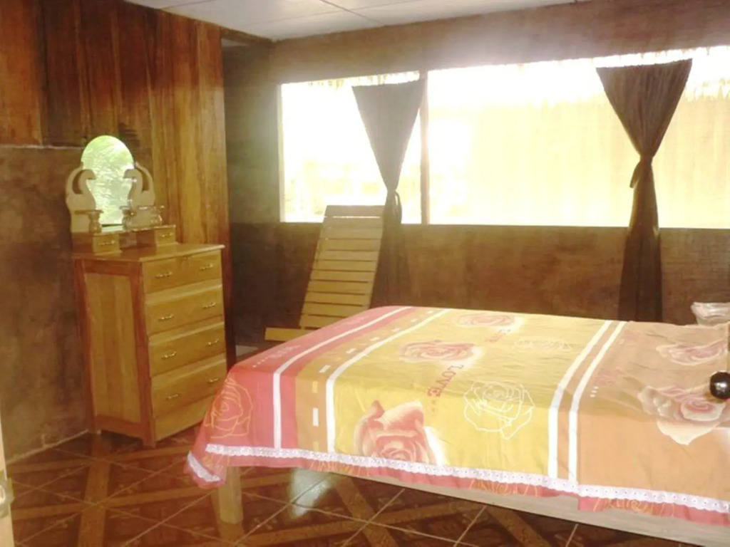 Amazon Eco Tours & Lodge