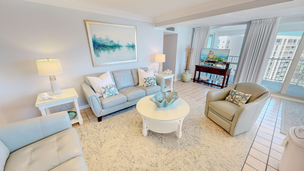 Shoreline Towers 2111 3 Bedroom Condo