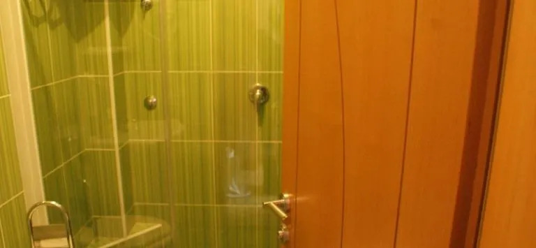 Ada Hotel