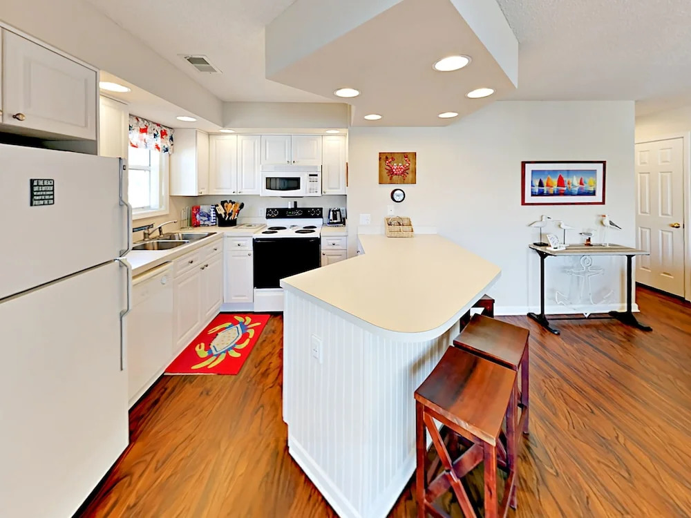 Shorehaven Condo #g-3 2 Bedrooms 2 Bathrooms Condo