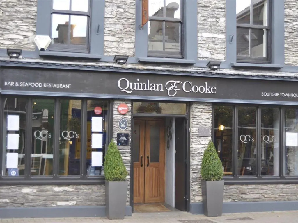 Quinlan & Cooke Boutique Townhouse and QCs Seafood Restaurant