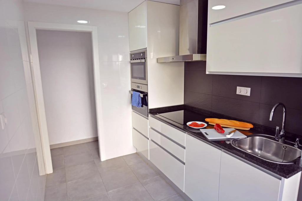 Attractive City Center Apartment