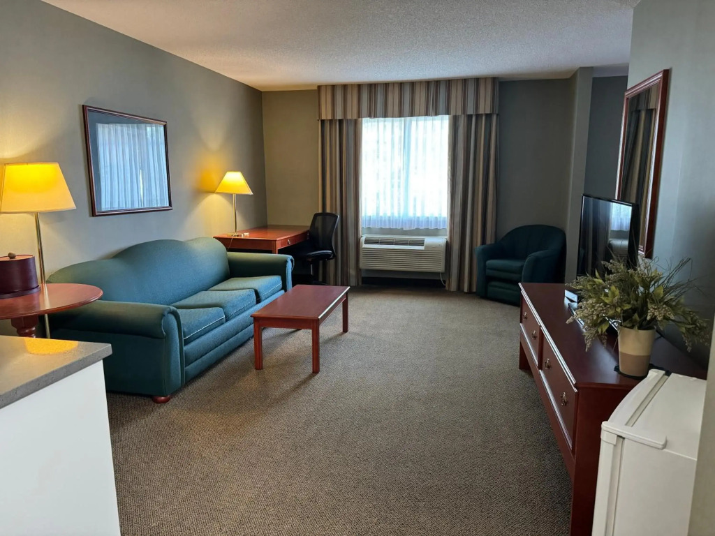 Days Inn by Wyndham Whitecourt