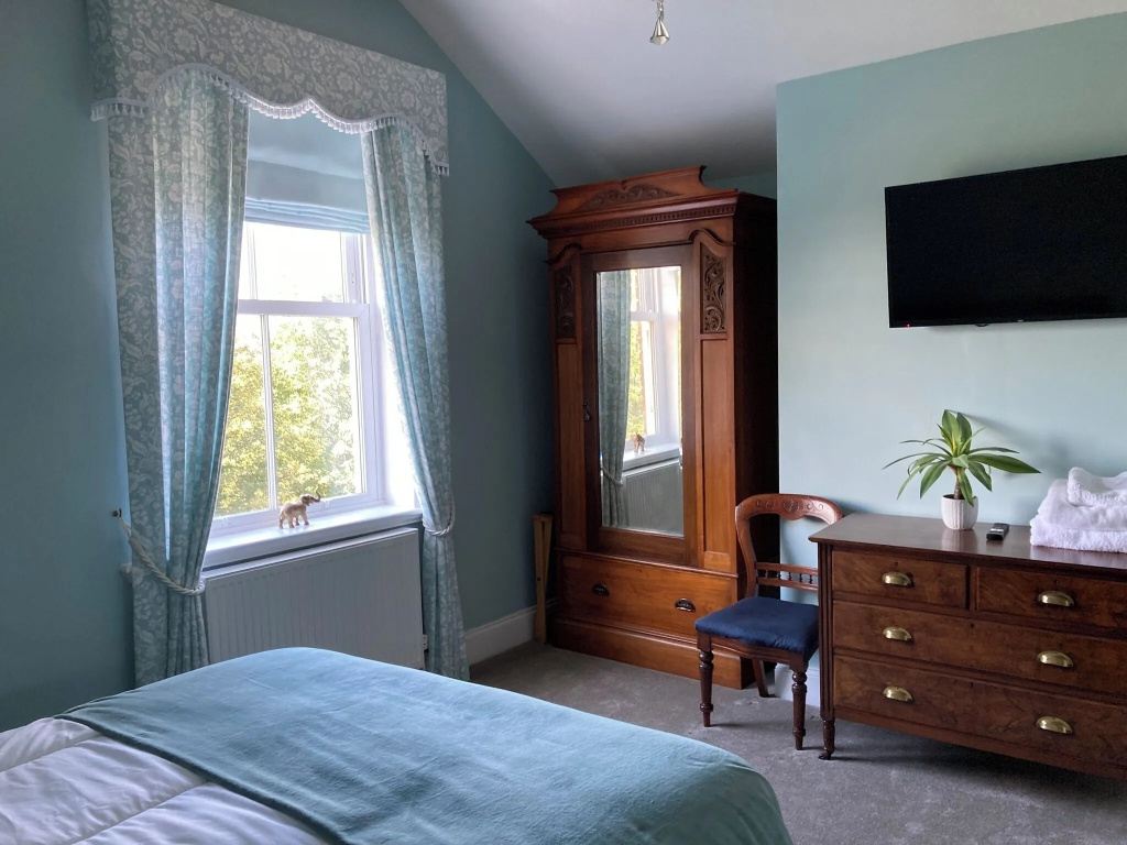 The Old Lodge Guest House