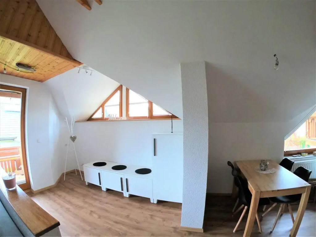 Lusht'n apartma