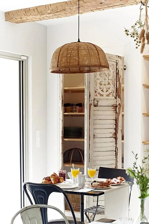 Maison 1634 - petit-déjeuner offert, parking, centre ville à pied, piscine, climatisation, cuisine