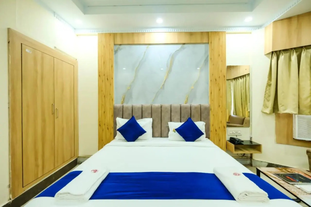 Hotel Sapphire International