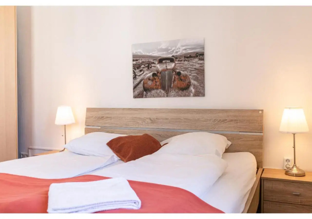Simple Apartment near Wiener Stadthalle
