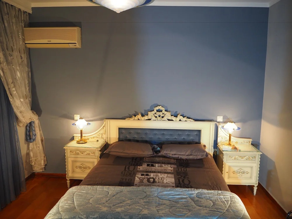 Villa Saronikos