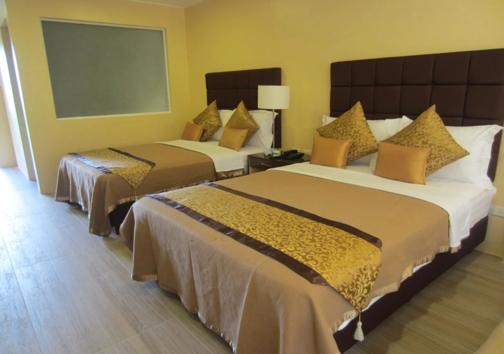 Splash Suites Hotel Tagaytay