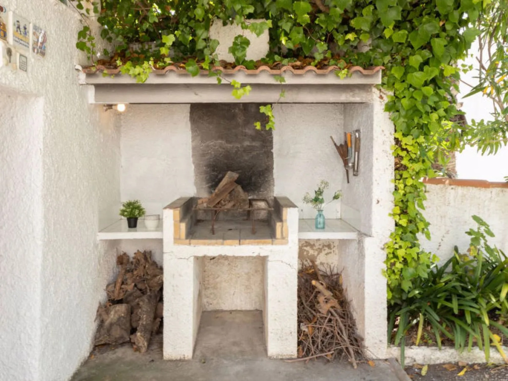 House Ibicenca Deltebre
