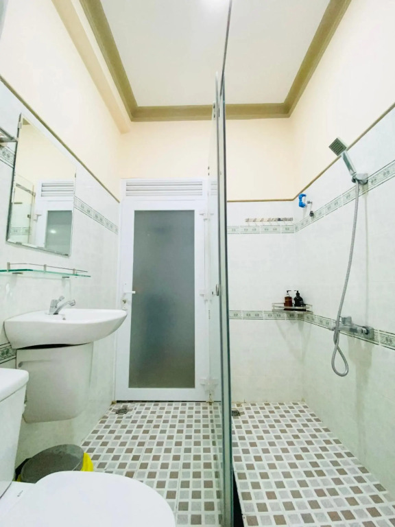 Home Away Do Quang Dau- Homestay, City Center, D1