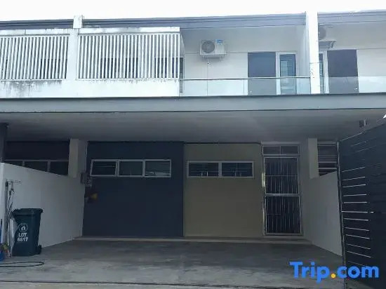Sibu Double Story House No Smoking No Wedding Acts