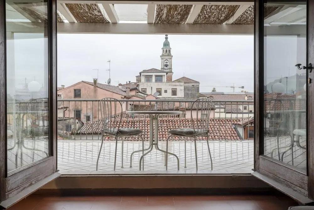Palazzo Valmarana