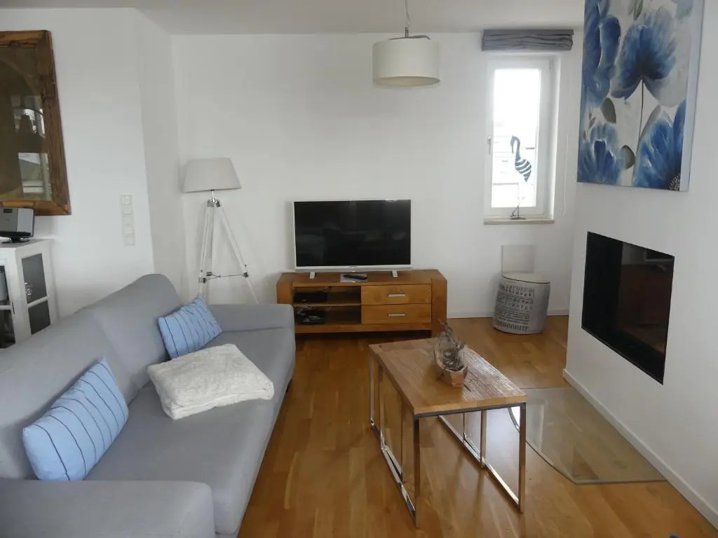 strandnahe FeWo mit Dachterrasse und Meerblick, Strandhaus Seeblick, Binz