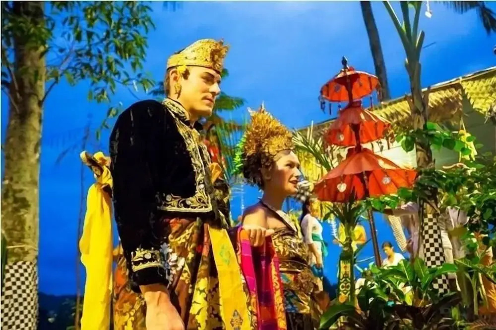 Surya Shanti Villa Sidemen