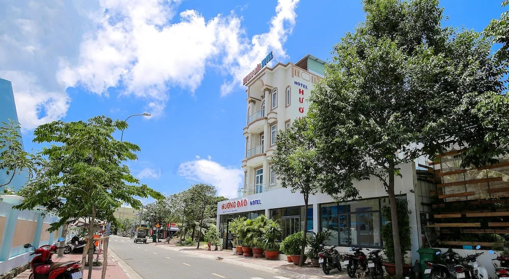 Hotel Huong Dao