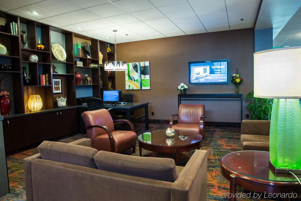 Holiday Inn Des Moines-Downtown-Mercy Campus by IHG