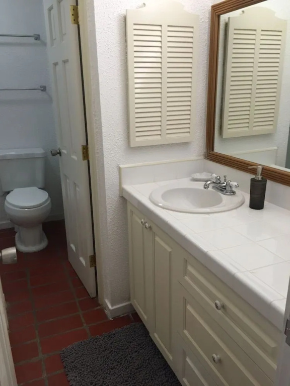 Isla Vista Condo