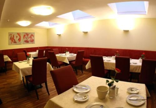 Hotel Bernadette