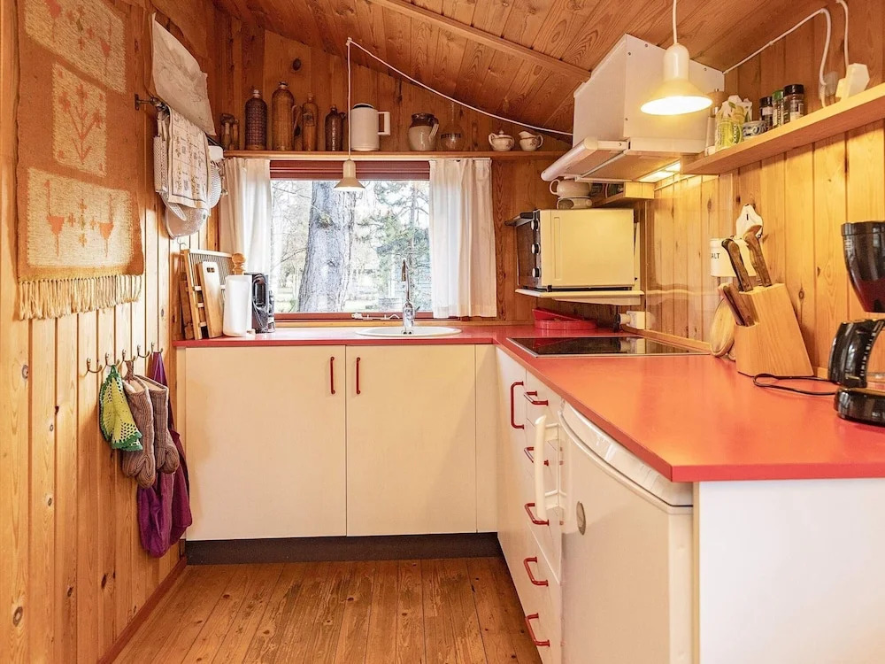 6 Person Holiday Home in Gedser