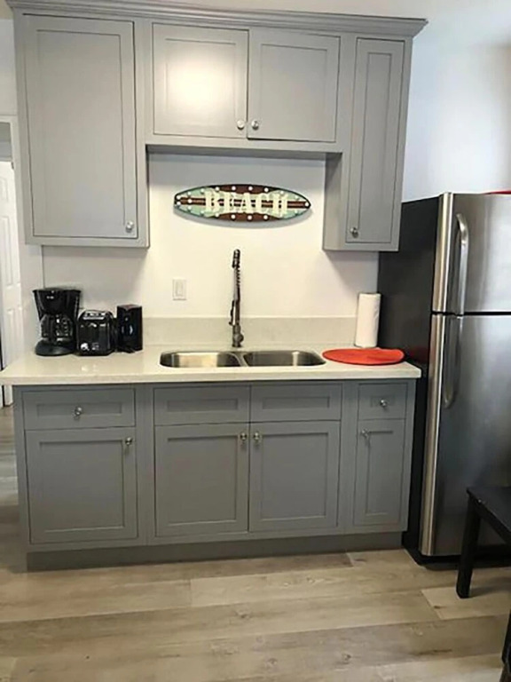 Abbot Kinney Apartment