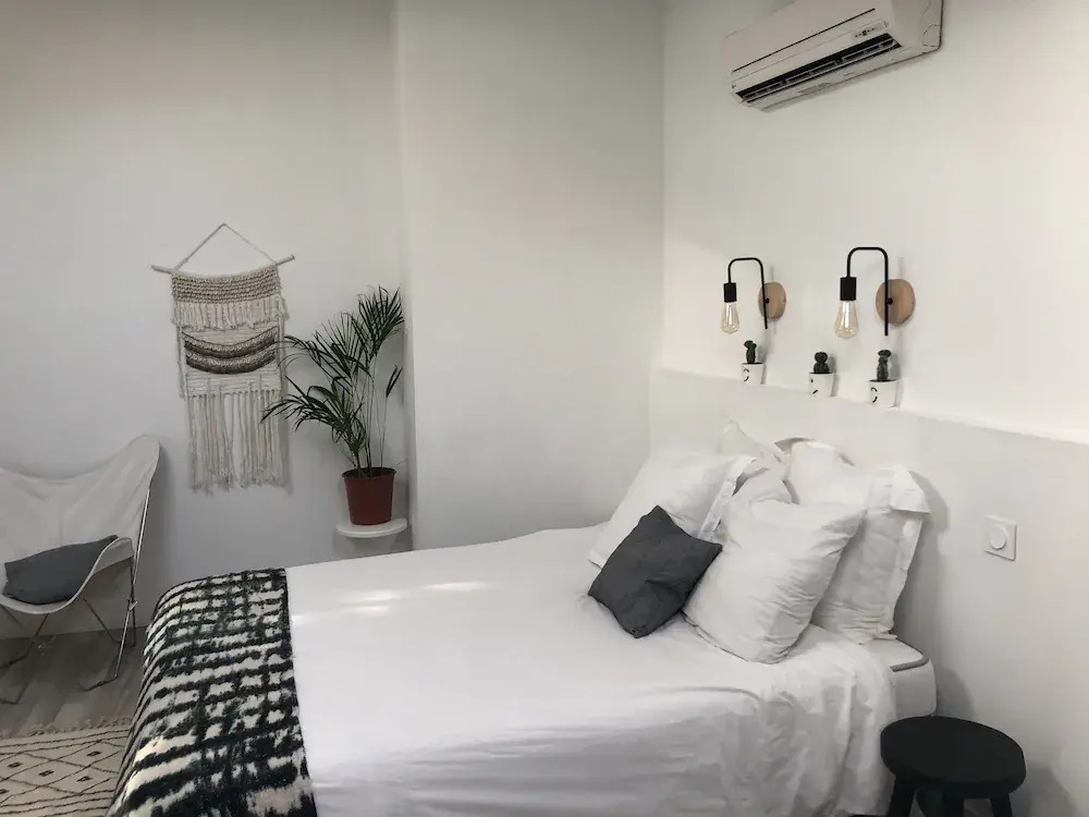 Sainte Apartments