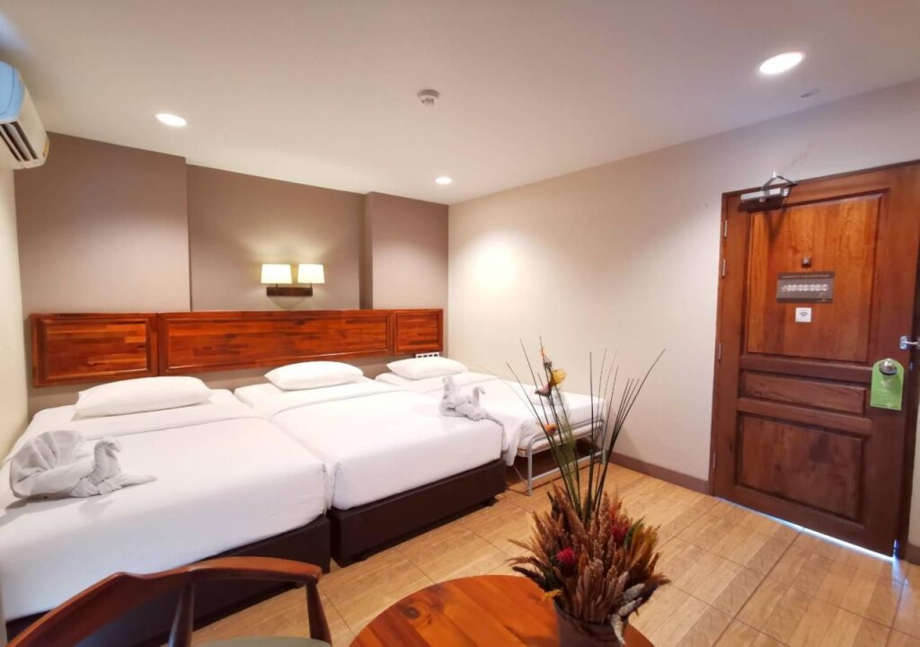 Mangrove Prestige Hotel