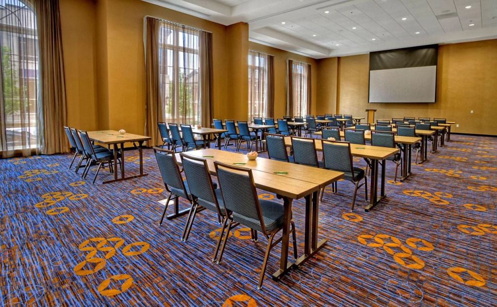 Courtyard by Marriott Nashville Green Hills