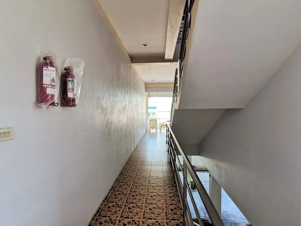 Sanguanporn Apartment