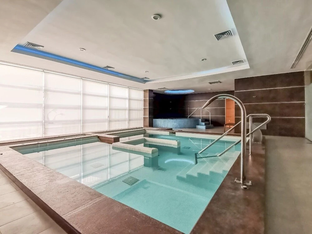 Emerald Residential Tower and Spa