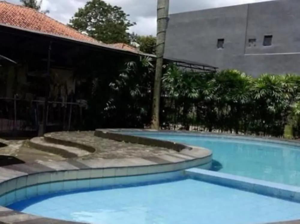 Taman Aer Hotel