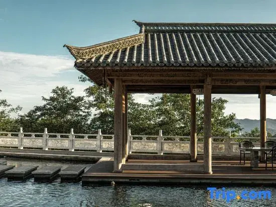 Tengchong Juxian Resort