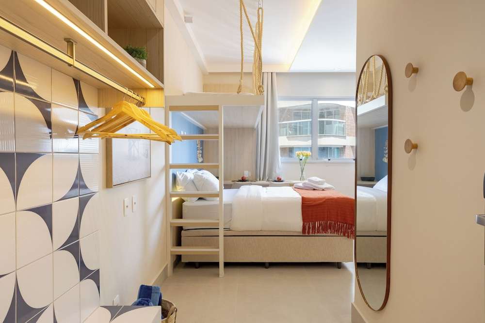 Stay Home Luxo | 1min Praia Gonzaga | Rooftop, Piscina, Sauna & Gym