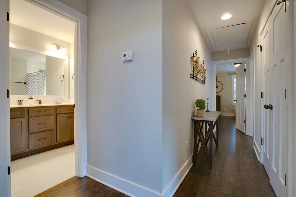 Industrial 3br/2.5ba Home Mins to DT by Domio