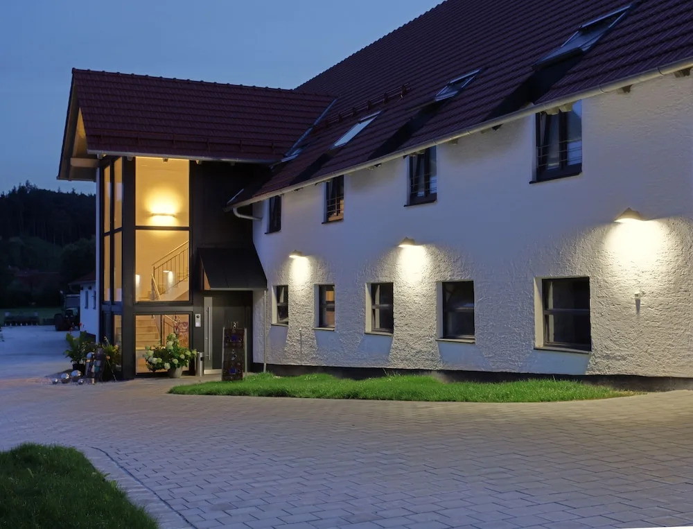 Wasmayr Hof